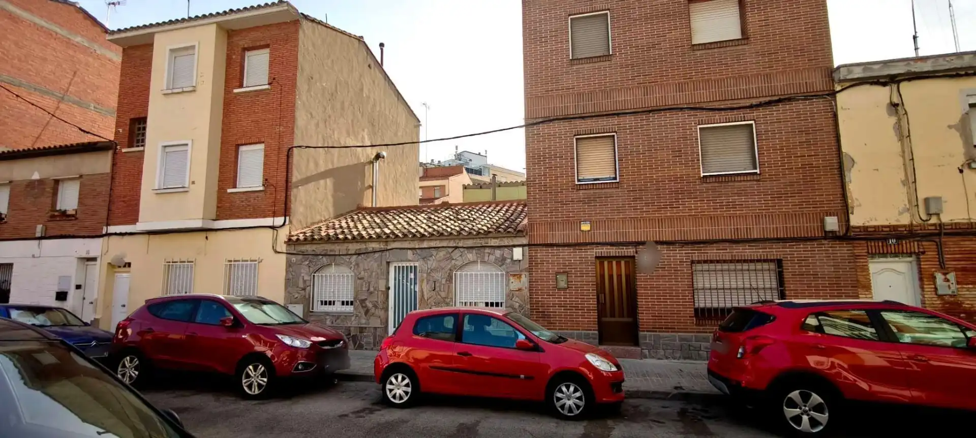 Vista exterior de Casa adosada en venda en Zaragoza amb Calefacció i Terrassa