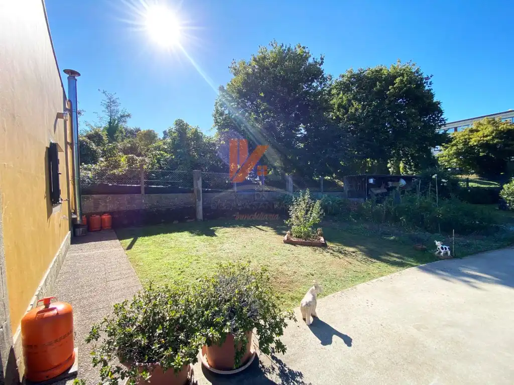 Jardín de Casa o chalet en venta en Parroquias de Santiago