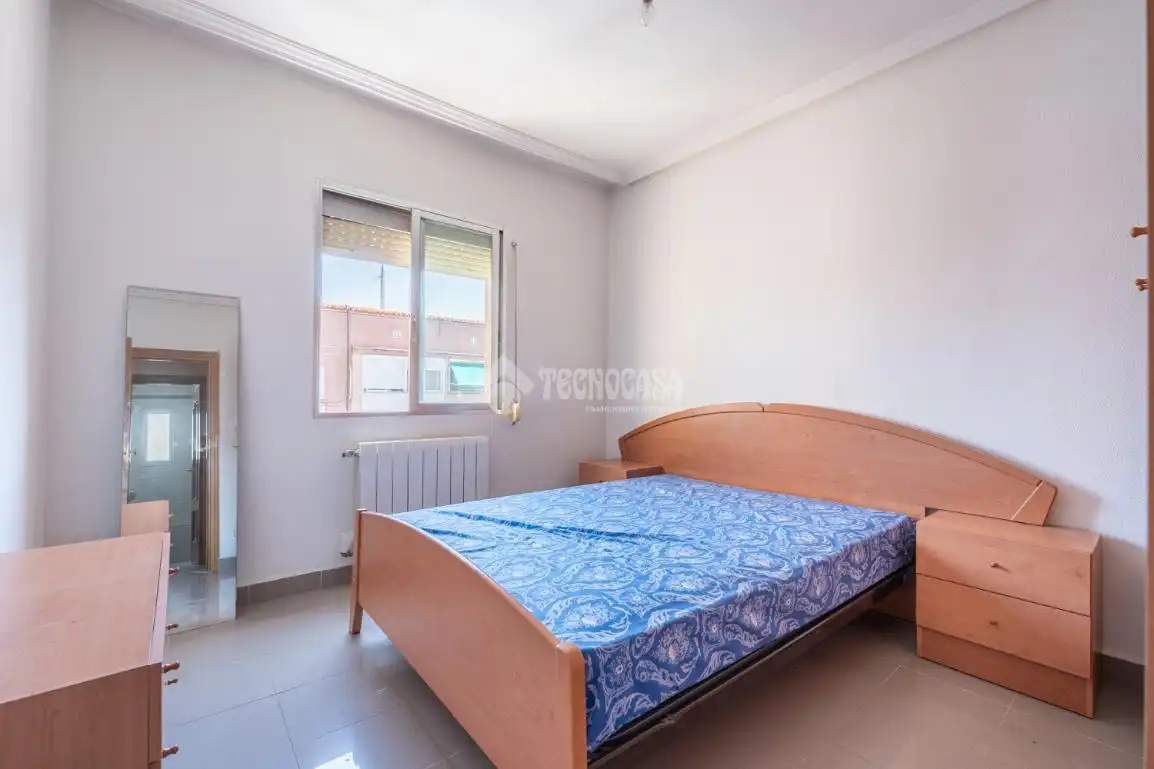 Schlafzimmer von Wohnung zum Verkauf in Madrid