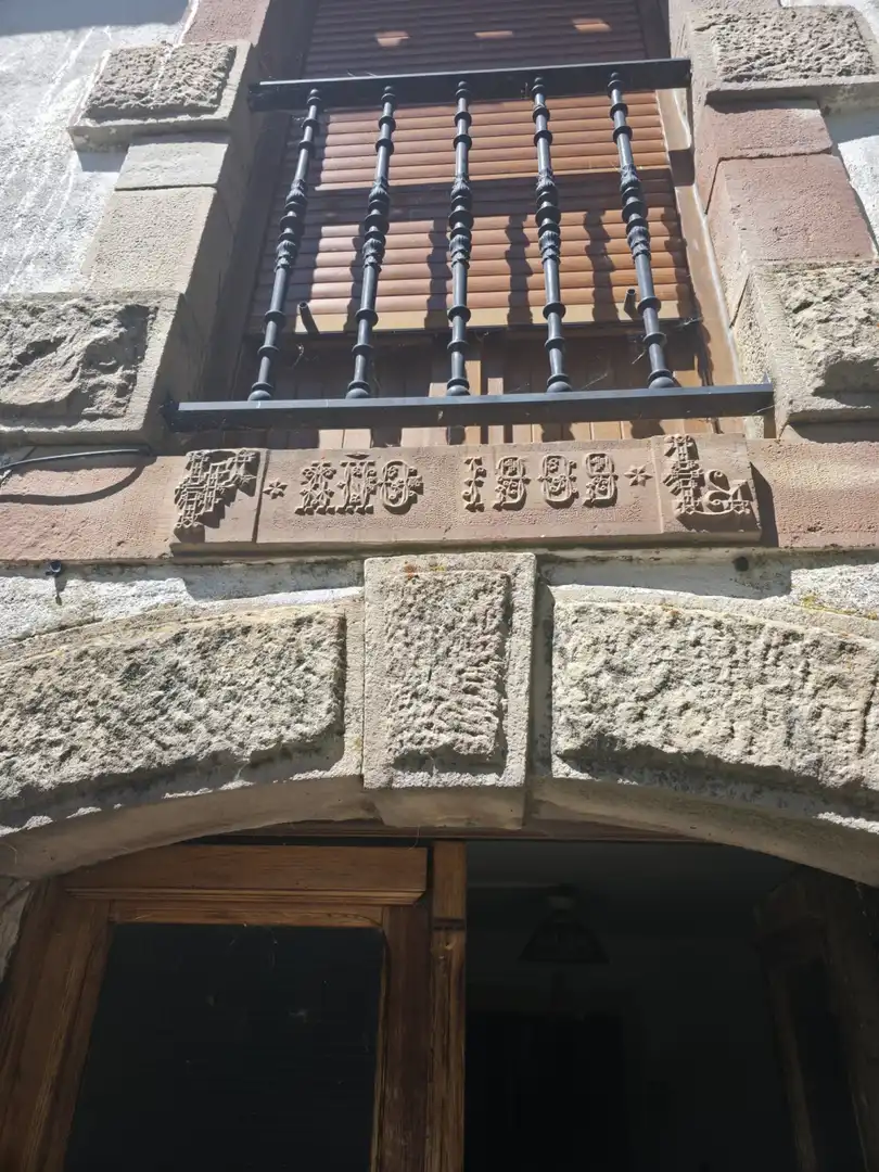 Vista exterior de Casa o chalet en venta en Salinas de Pisuerga con Trastero