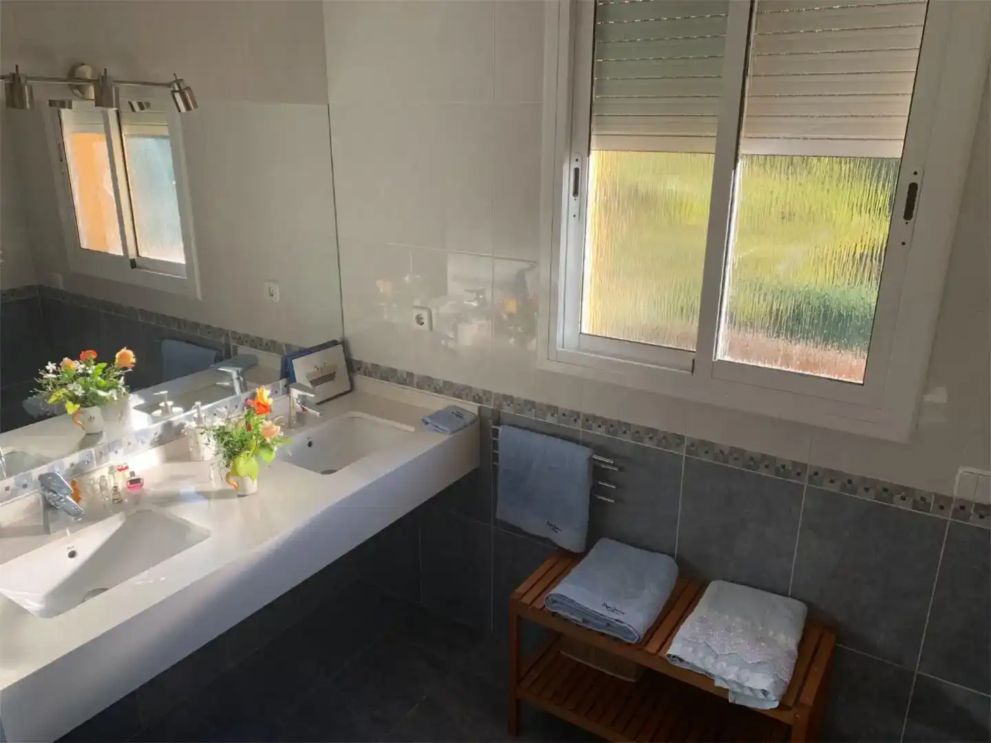 Baño de Piso en venta en Cubelles con Aire acondicionado, Jardín privado y Parquet