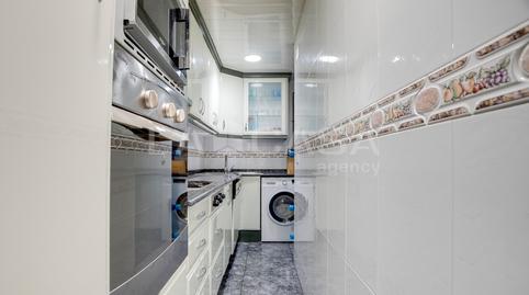 Foto 5 de Piso en venta en Pubilla Cases, Barcelona