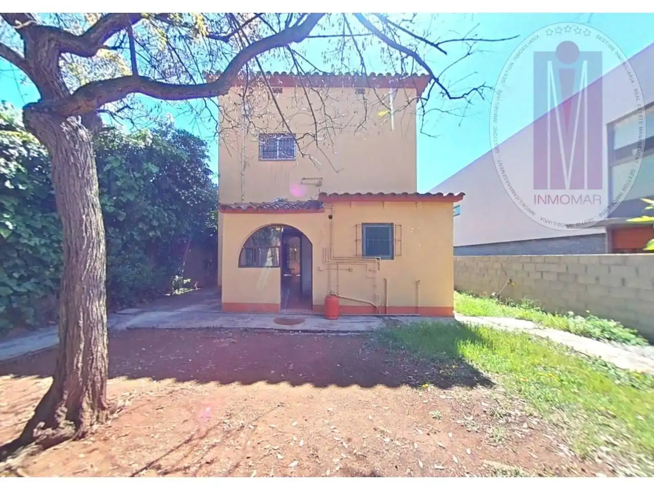 Vista exterior de Casa o chalet en venta en Viladecans con Jardín privado