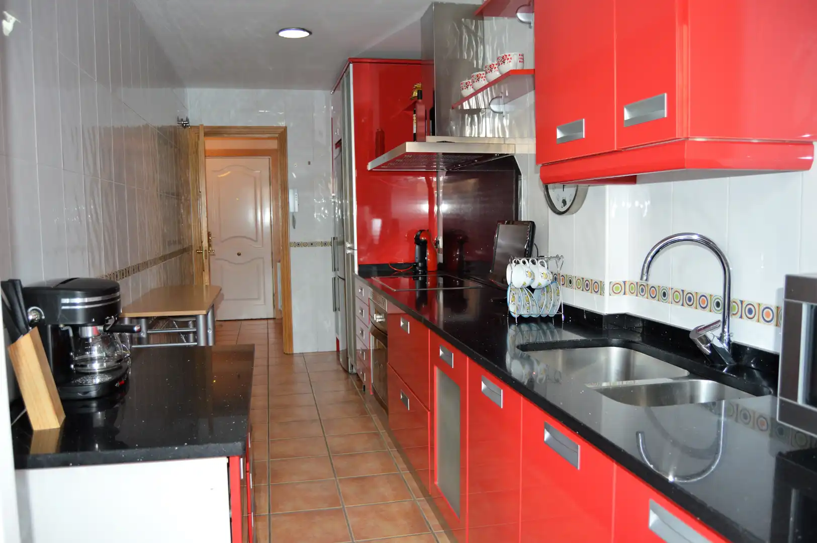 Küche von Einfamilien-Reihenhaus zum Verkauf in Aranjuez mit Klimaanlage, Heizung und Terrasse