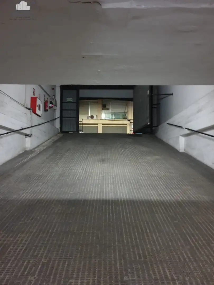 Einzelparkplatz zum Verkauf in Banyeres, imagen 3
