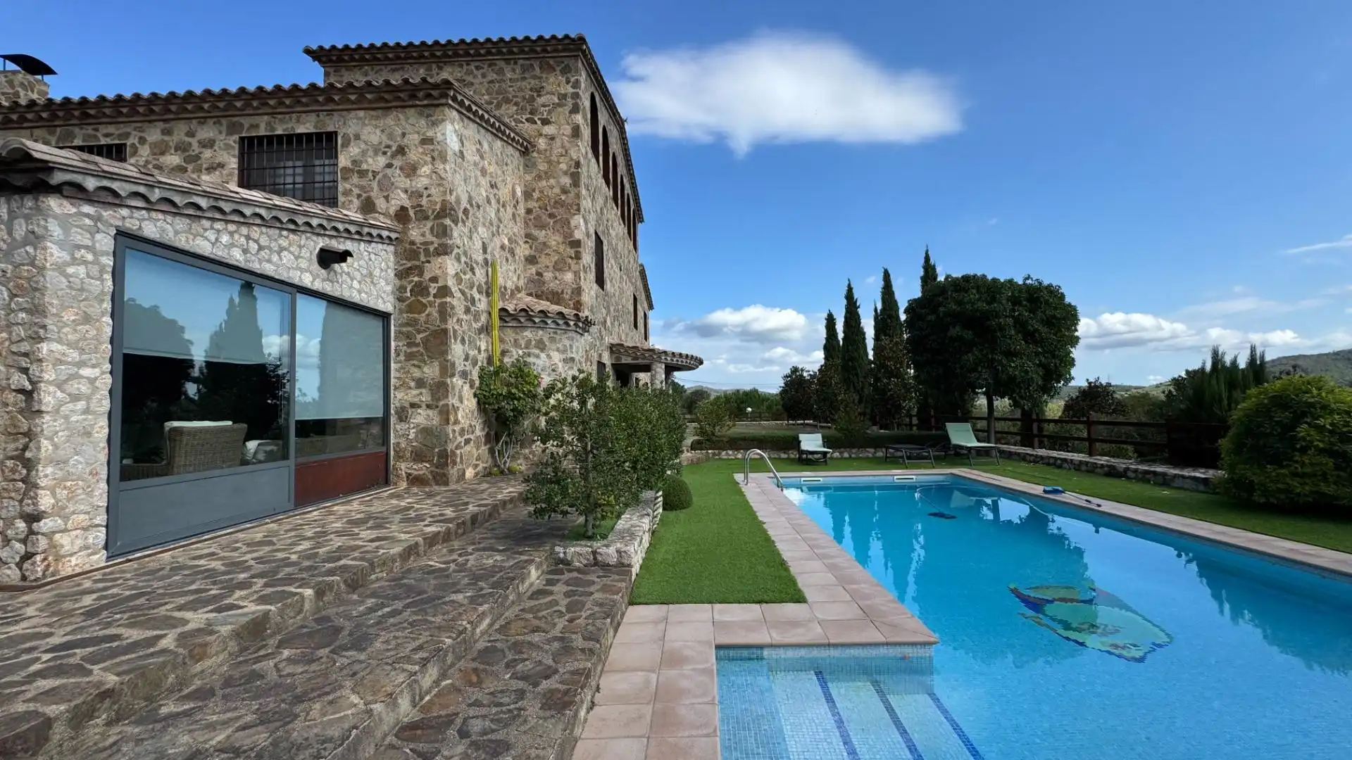 Xalet amb piscina en venda a Girona, imagen 2