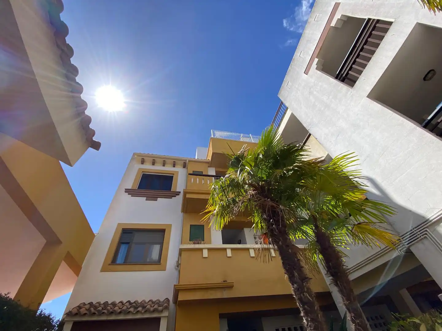 Vista exterior de Dúplex en venta en Ayamonte con Aire acondicionado, Terraza y Trastero