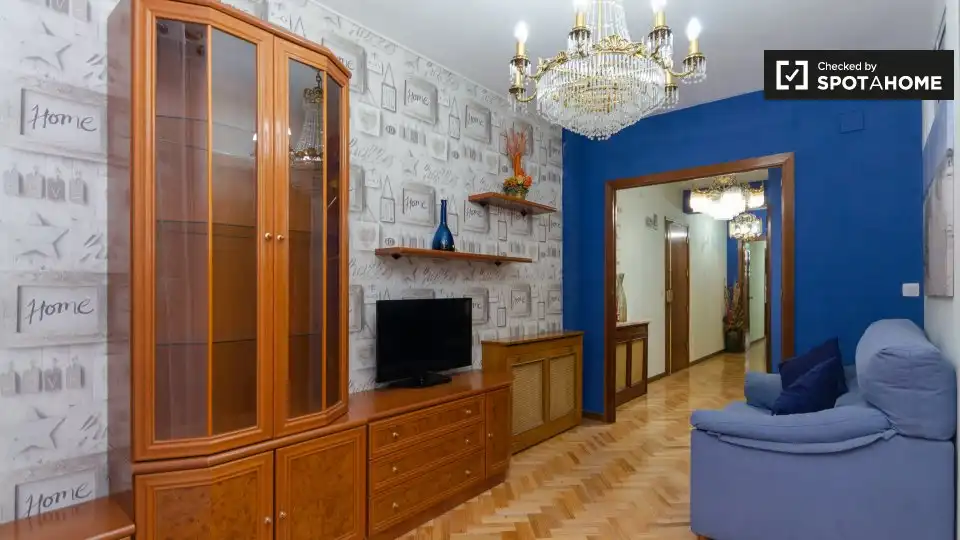 Sala de estar de Piso de alquiler en Alcalá de Henares con Aire acondicionado, Calefacción y Amueblado