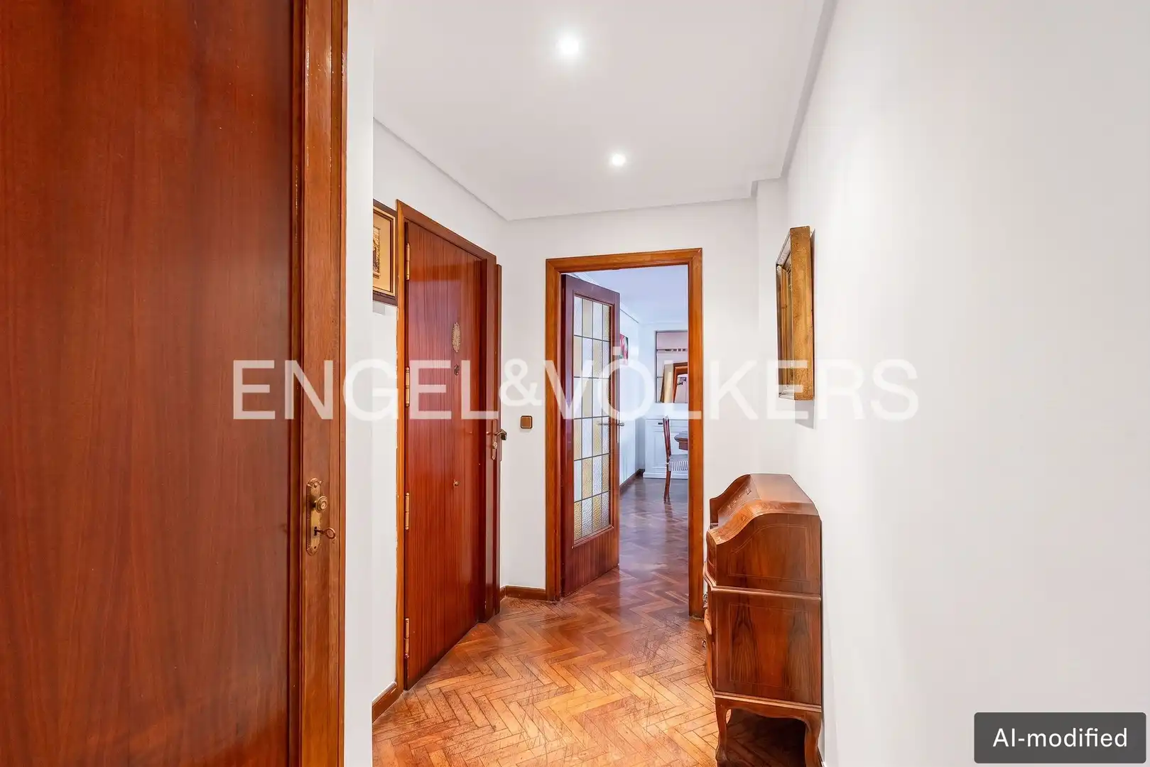Wohnung zum Verkauf in Madrid mit Heizung und Parkett