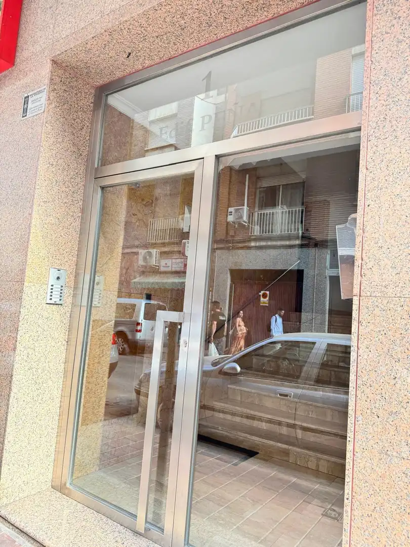 Vista exterior de Pis de lloguer en Murcia amb Aire condicionat, Moblat i Balcó