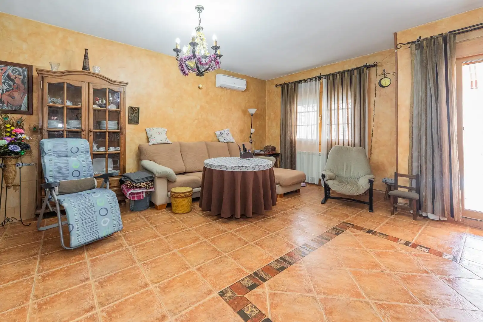 Casa adosada en venta en Calle Calle de Príncipe de Asturias, 19, Las Lomas