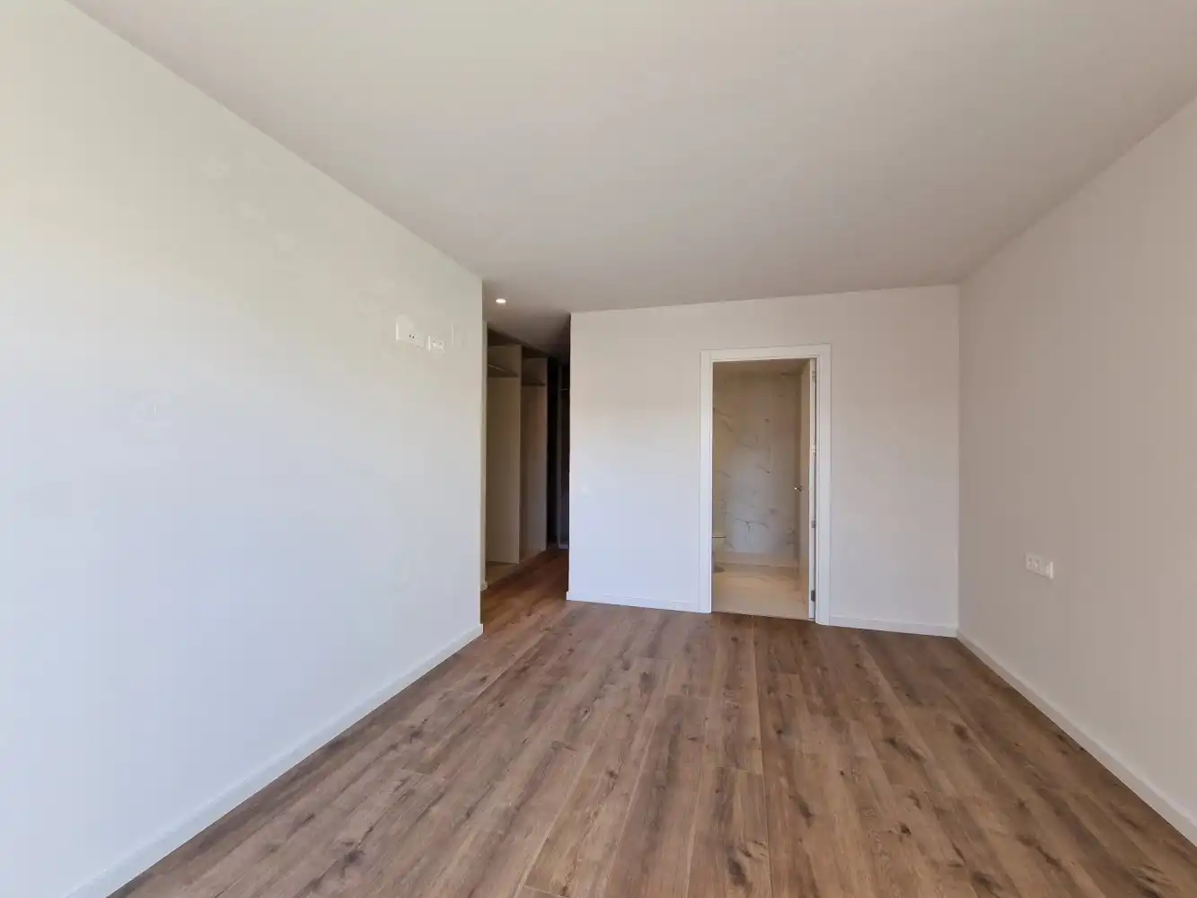 Bedroom of Attic for sale in Girona  with Air Conditioner, Heating and Terrace