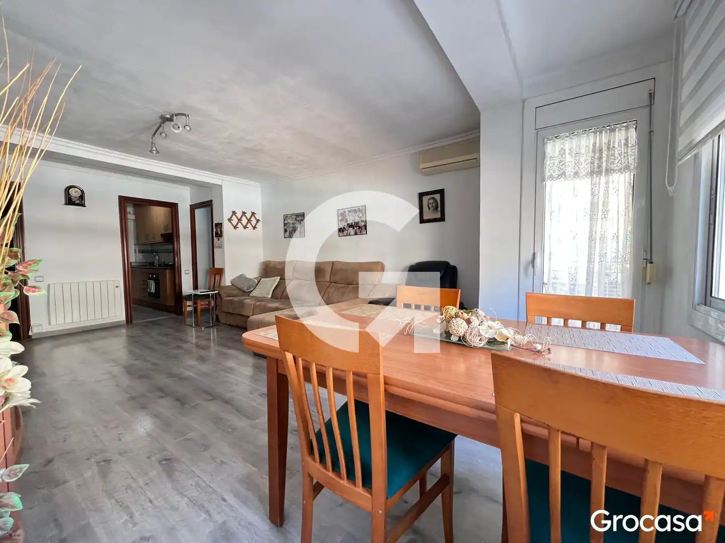 Sala de estar de Piso en venta en Rubí con Aire acondicionado, Calefacción y Amueblado