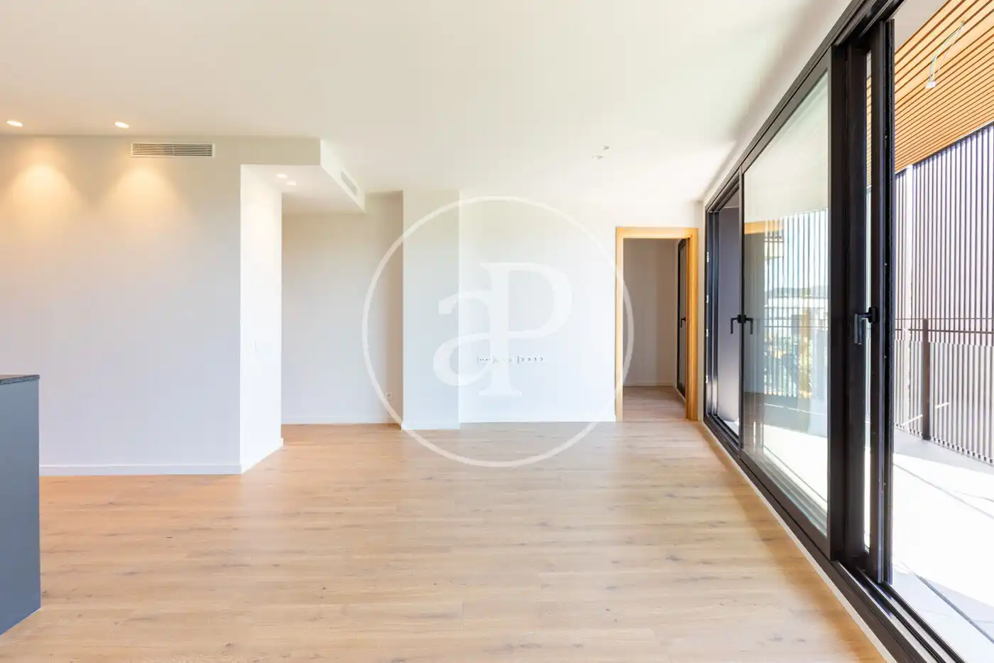 Living room of Flat for rent in Sant Cugat del Vallès  with Heating, Terrace and Balcony