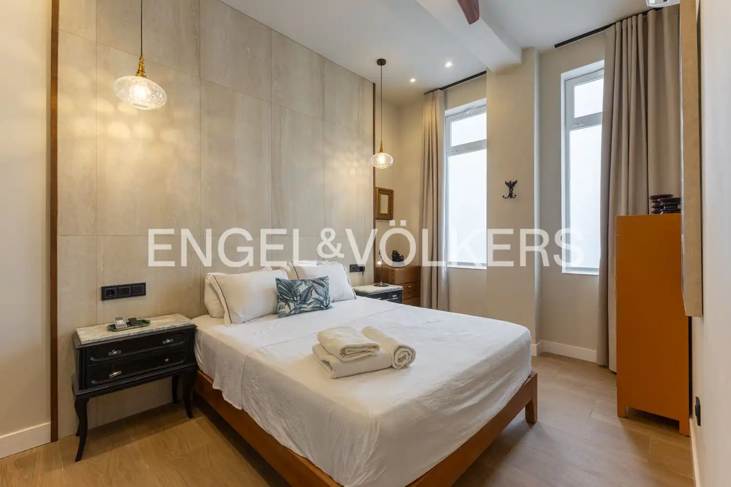Bedroom of Flat for rent in Camins al Grau