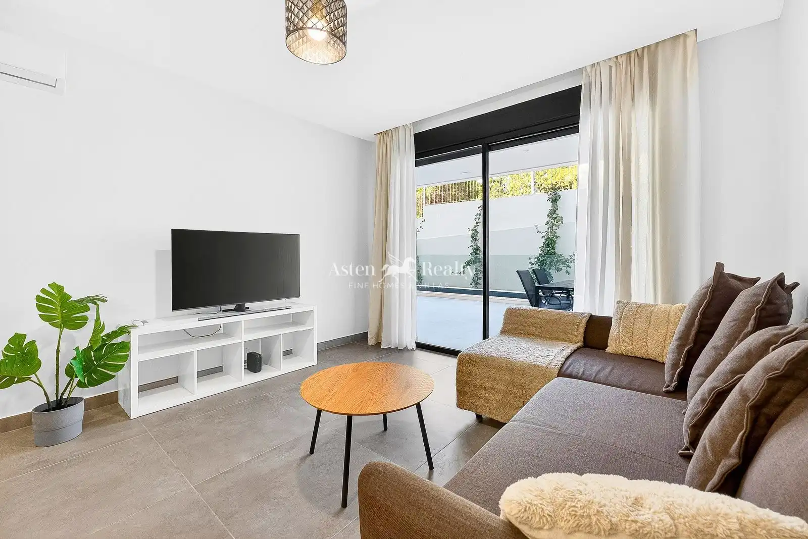 Sala d'estar de Apartament en venda en Adeje amb Aire condicionat, Terrassa i Traster