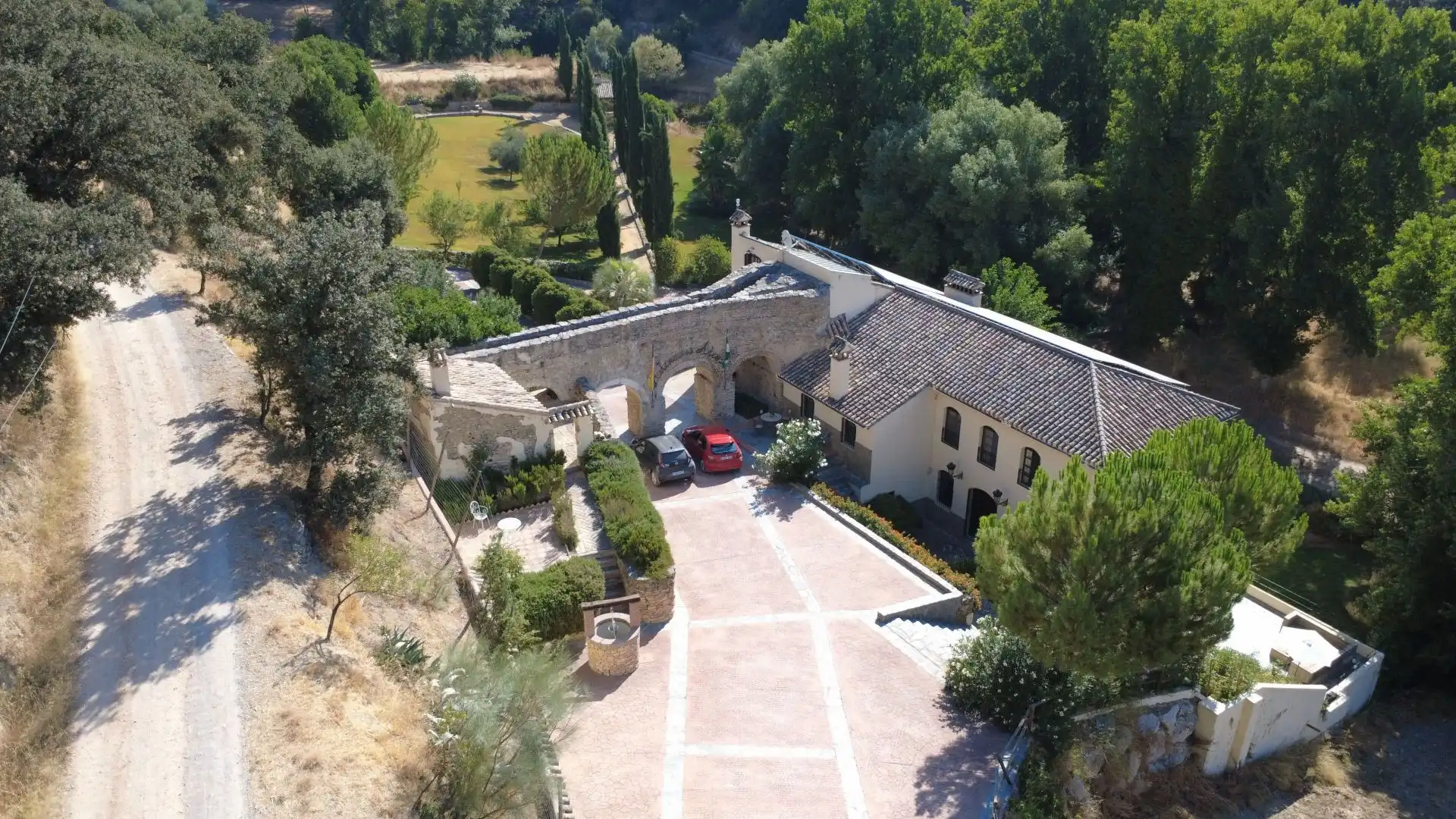 Finca rústica en venta en Setenil de las Bodegas
