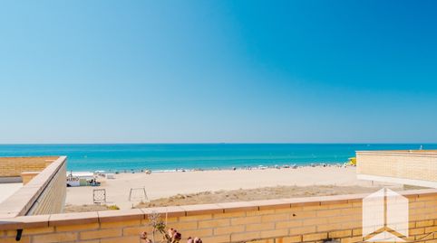 Foto 5 de Piso en venta en Lluminetes, Castelldefels