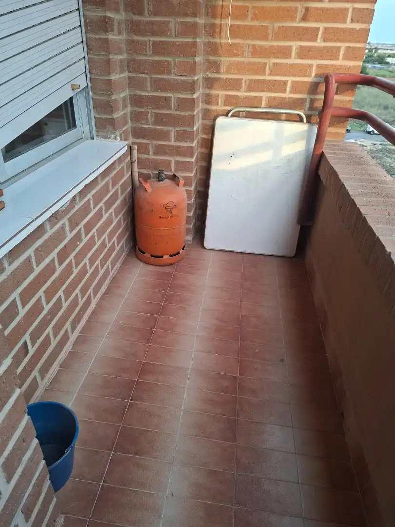 Balcony of Flat for sale in Albal  with Air Conditioner, Oven and Balcony