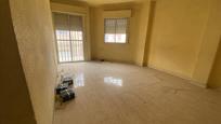 Dormitori de Apartament en venda en Alguazas
