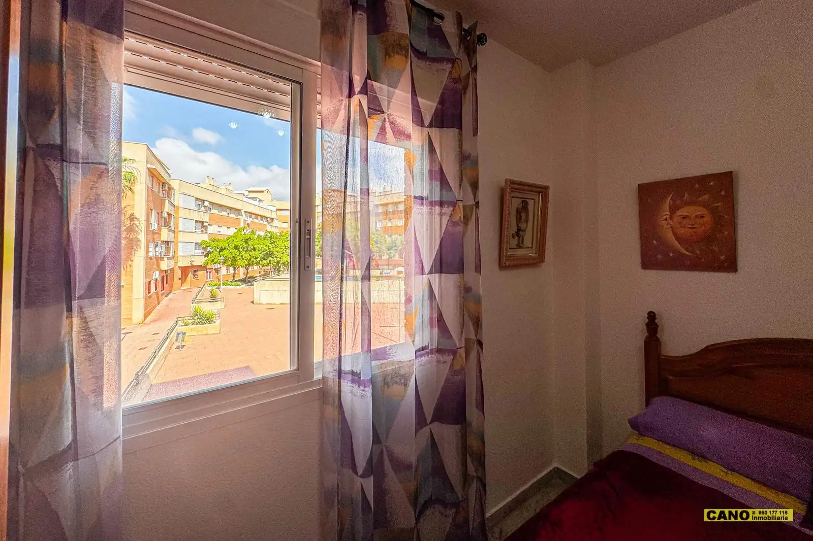 Dormitori de Pis en venda en Almería amb Terrassa i Traster