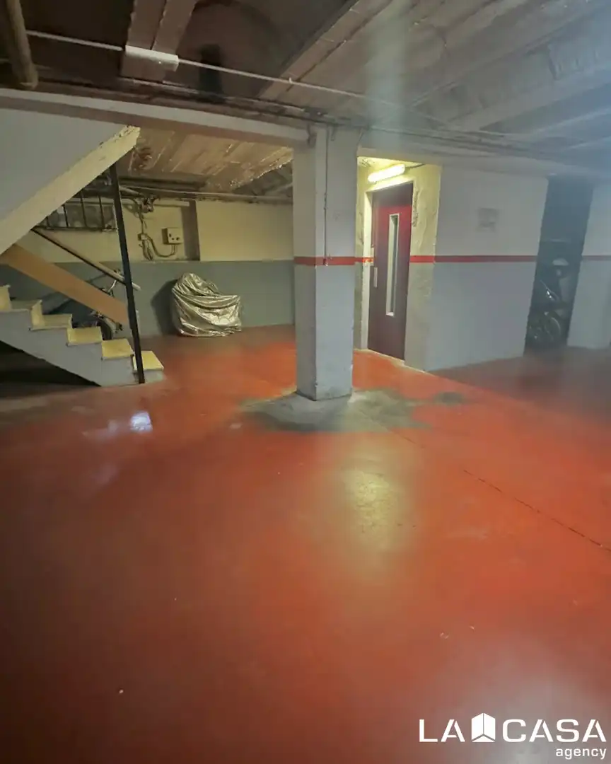 Piso en venta en Sevilla con Balcón