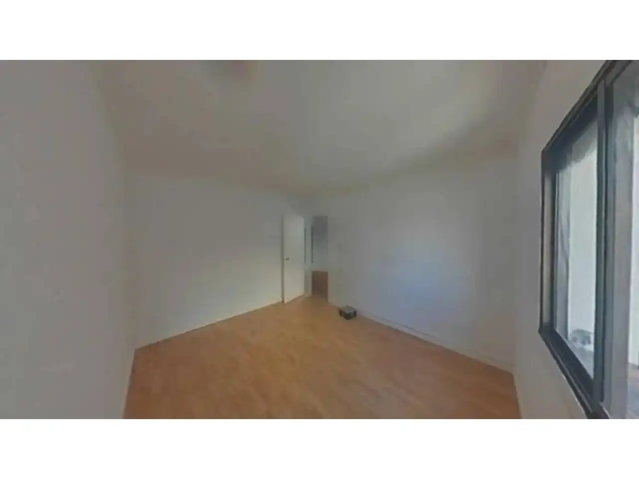 Bedroom of Flat for sale in Barcelona