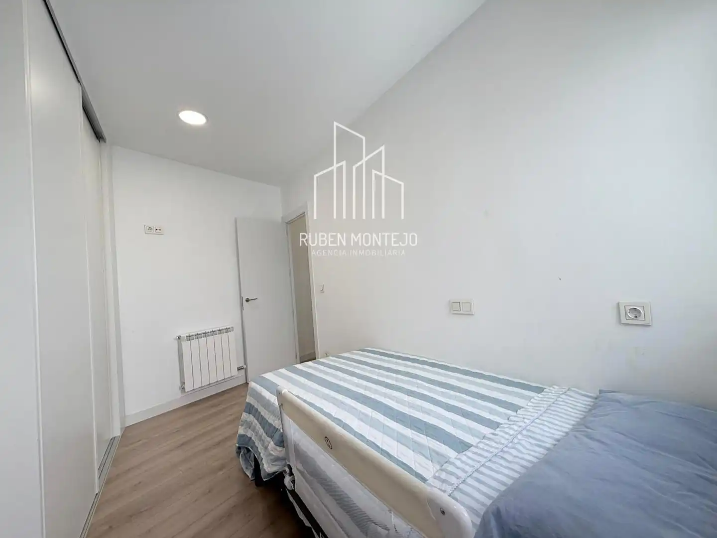 Bedroom of Flat for rent in Salamanca  with Heating, Terrace and Furnished
