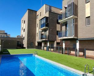 Swimming pool of Flat for sale in Salamanca Capital  with Terrace and Balcony