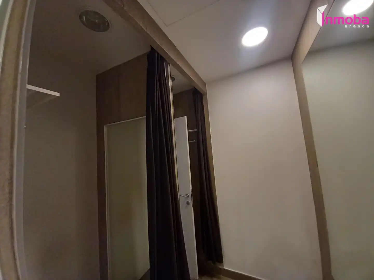 Bathroom of Commercial properties for rent in Aranda de Duero  with Heating, Internet and Alarm