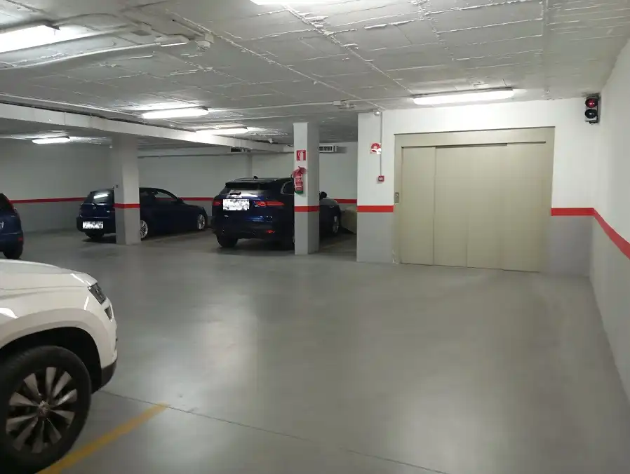 Individuel avec ascenseur à vendre à Elche ciudad