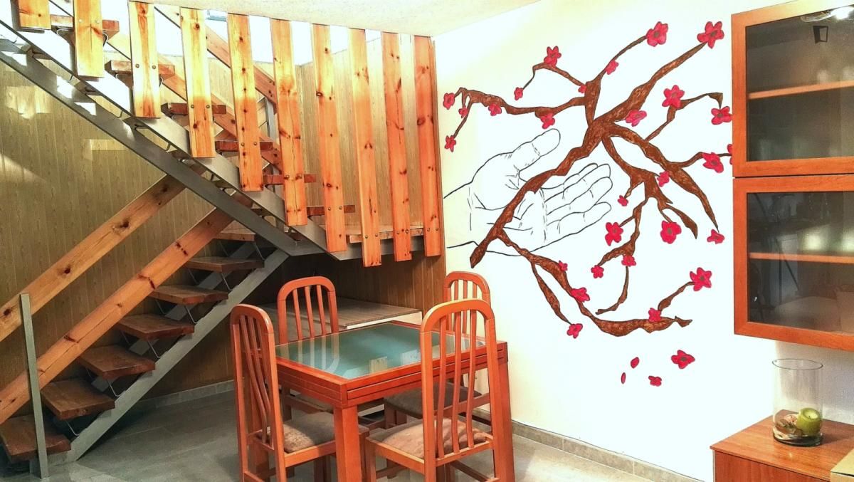 Menjador de Apartament de lloguer en  Valencia Capital amb Aire condicionat, Calefacció i Moblat