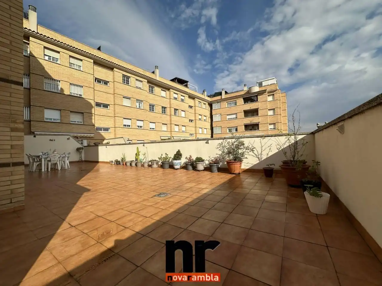 Terrasse von Wohnung zum Verkauf in Ripollet mit Klimaanlage, Heizung und Terrasse