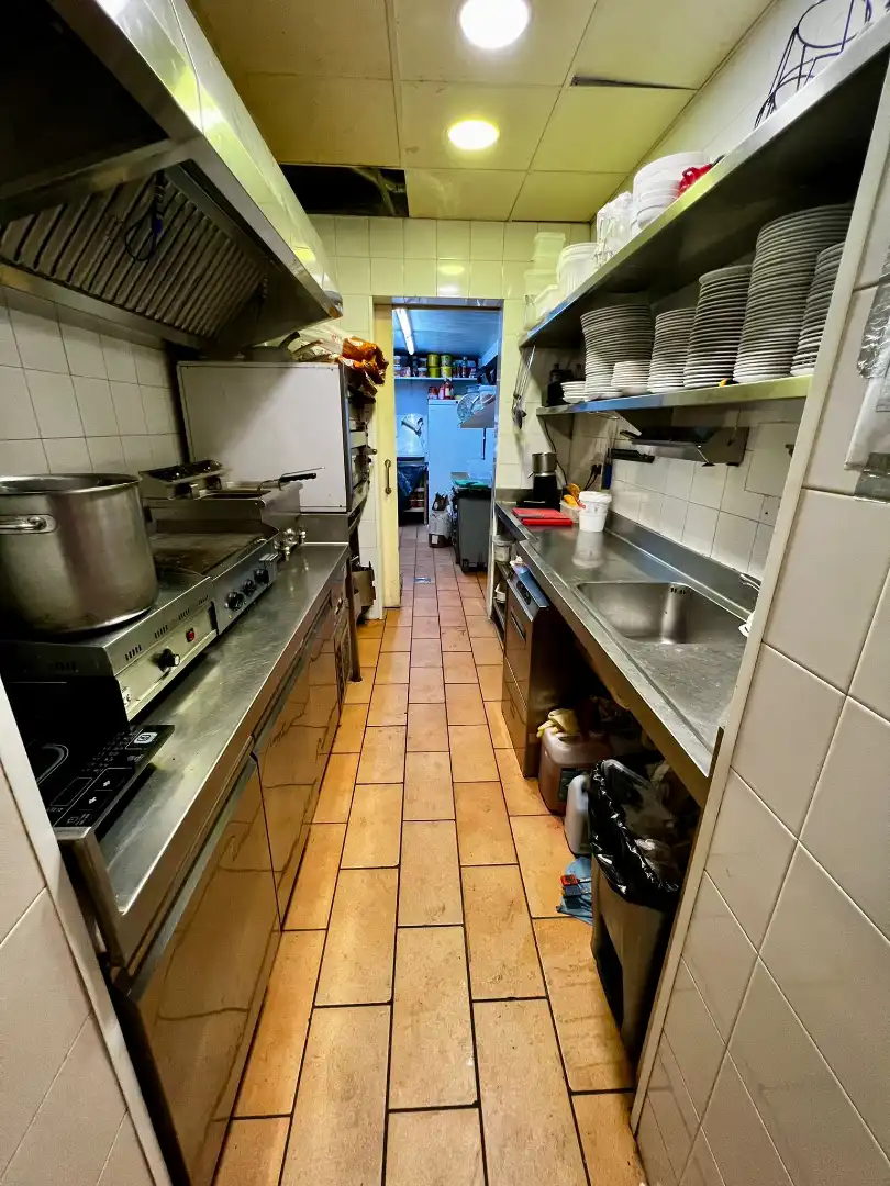 Cocina de Local en traspaso en Sant Adrià de Besòs con Aire acondicionado, Calefacción y Internet