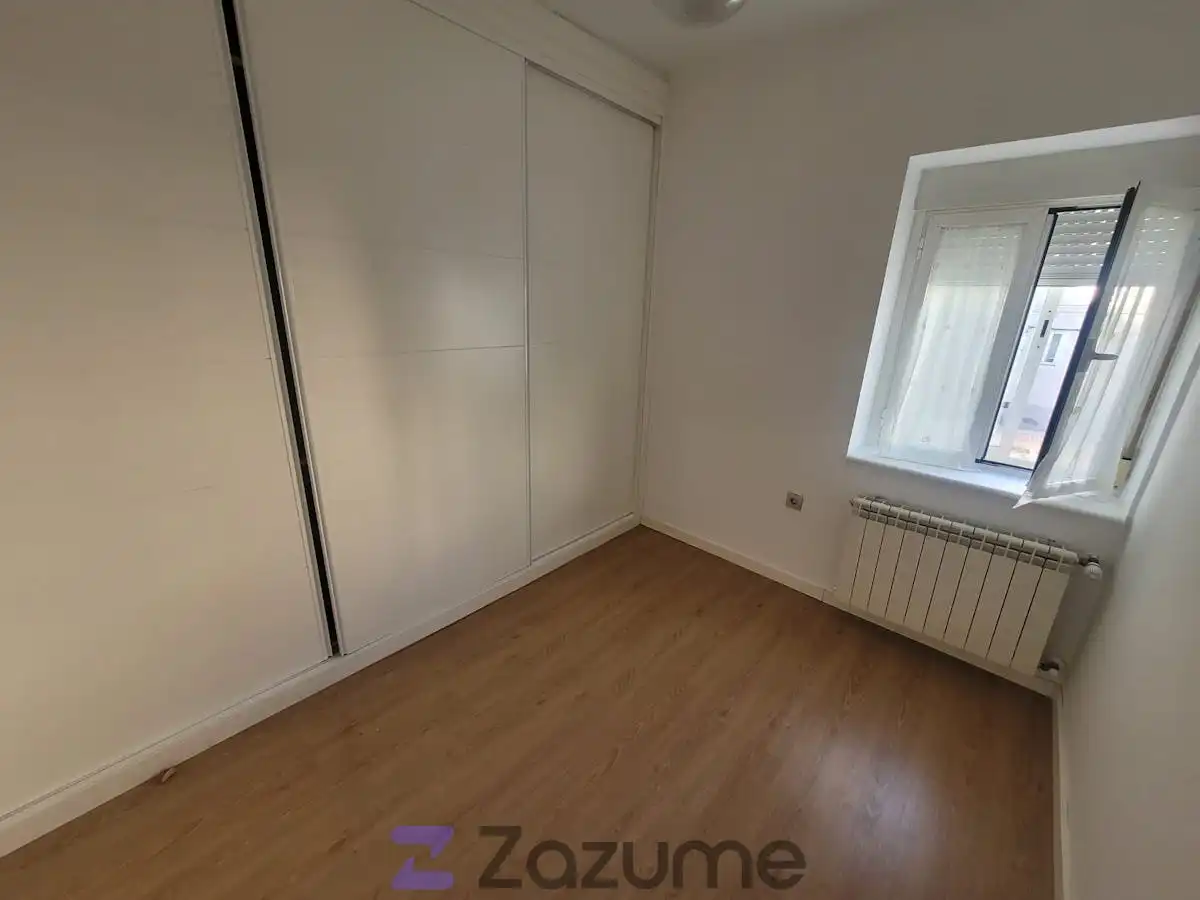Wohnung zur Miete in Segovia mit Heizung, Parkett und Möbliert