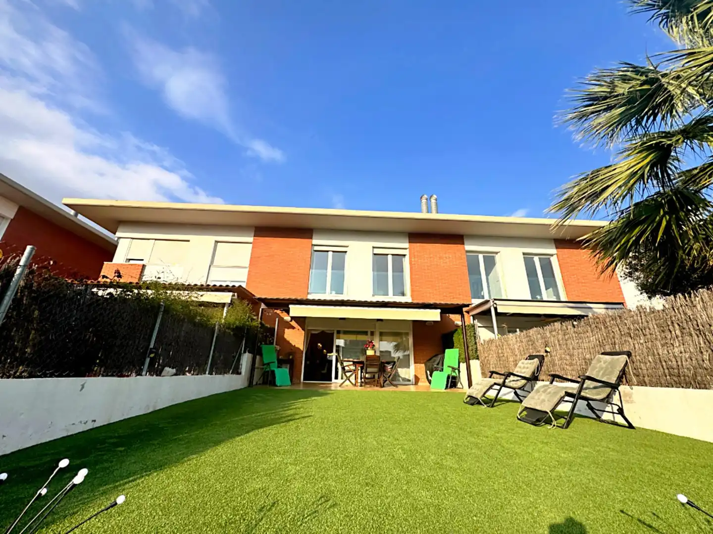 Einfamilien-Reihenhaus zum Verkauf in Ronda 8 DE MARÇ, Montgat