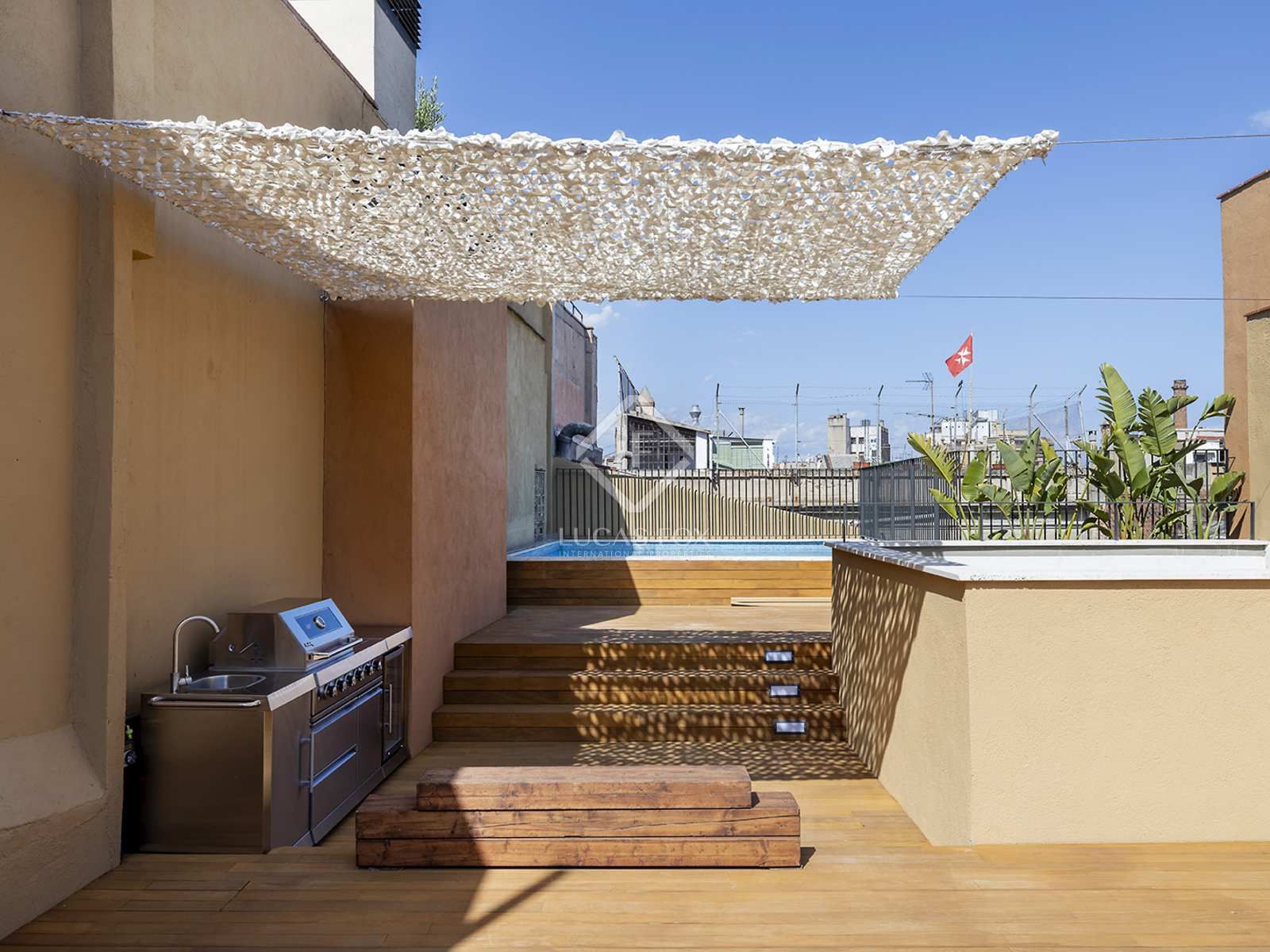 Terrace of Flat for sale in  Barcelona Capital  with Air Conditioner, Heating and Parquet flooring