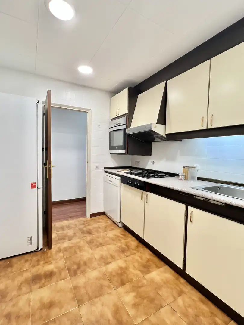 Appartamento con terrazza in vendita a Barcelona - CL SARDENYA, imagen 29