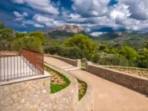 Vista exterior de Finca rústica en venta en Andratx con Jardín privado, Terraza y Balcón