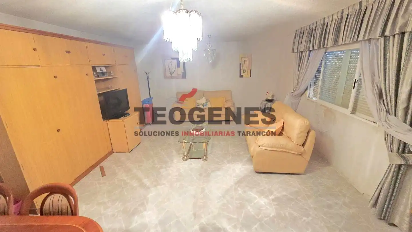 Sala de estar de Casa o chalet en venta en Zarza de Tajo con Aire acondicionado y Amueblado
