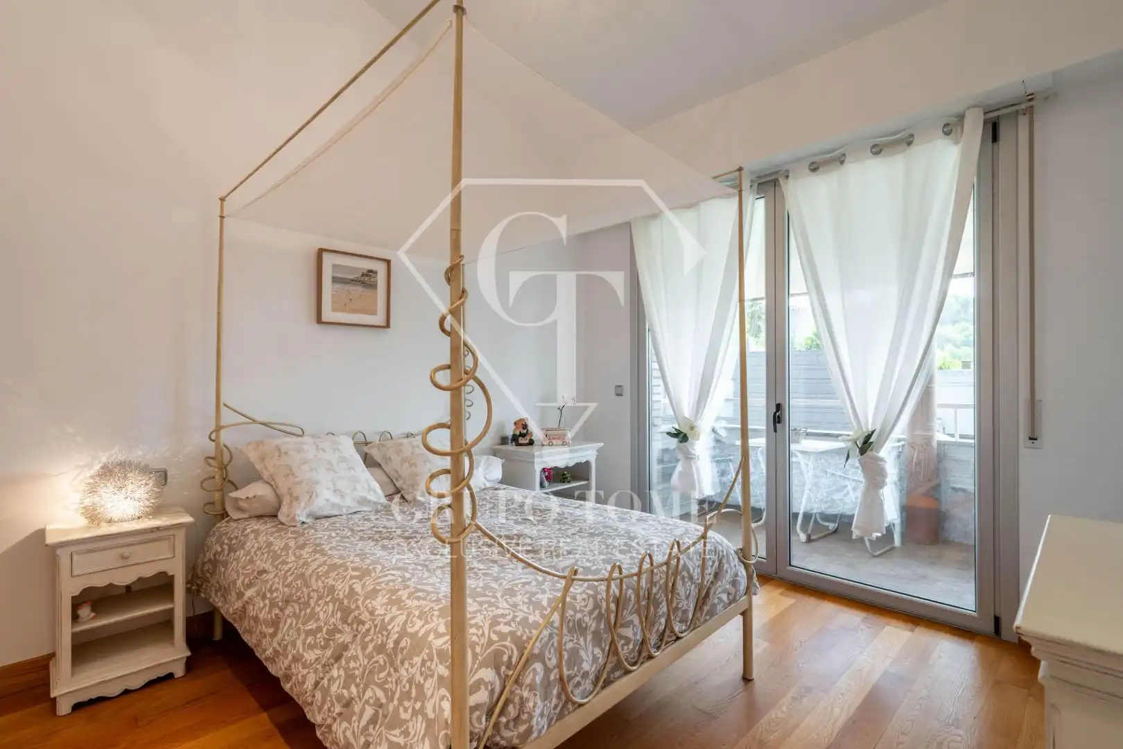 Schlafzimmer von Einfamilien-Reihenhaus zum Verkauf in Donostia - San Sebastián  mit Heizung, Privatgarten und Terrasse