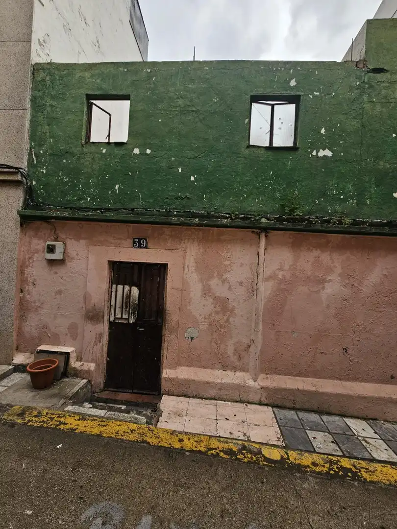 Piso en venta en Calle de Huesca, imagen 2