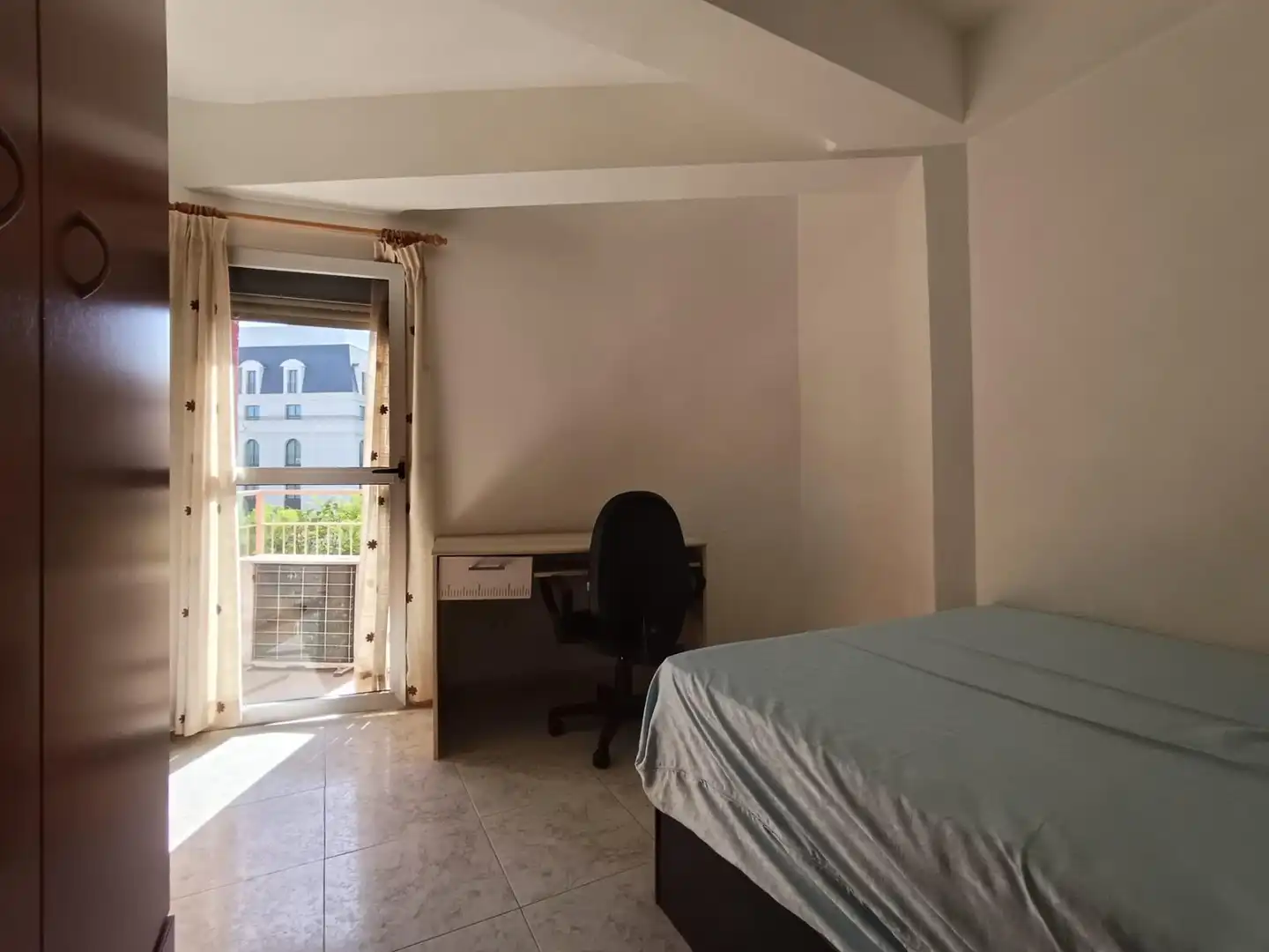 Bedroom of Flat for sale in Córdoba  with Air Conditioner, Terrace and Furnished