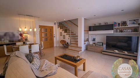 Vivienda con local comercial y gran potencial en zona privilegiada, imatge 4