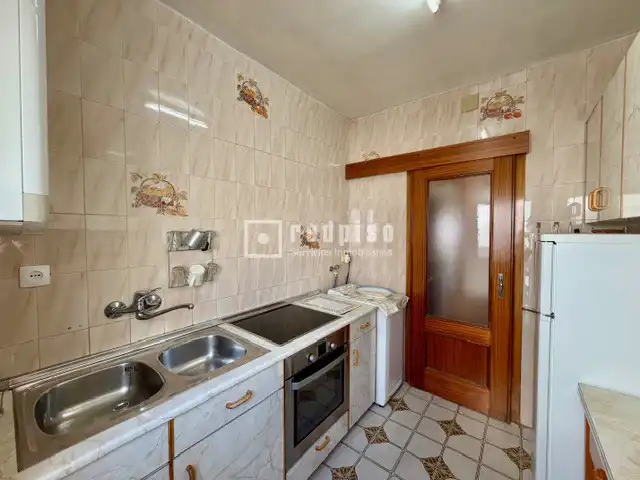 Cocina de Piso en venta en Madrid con Calefacción y Trastero