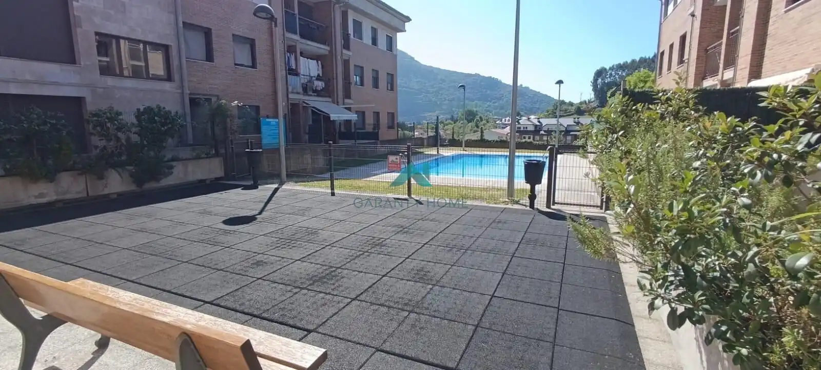 Piscina de Ático de alquiler en Limpias con Calefacción, Balcón y Piscina comunitaria
