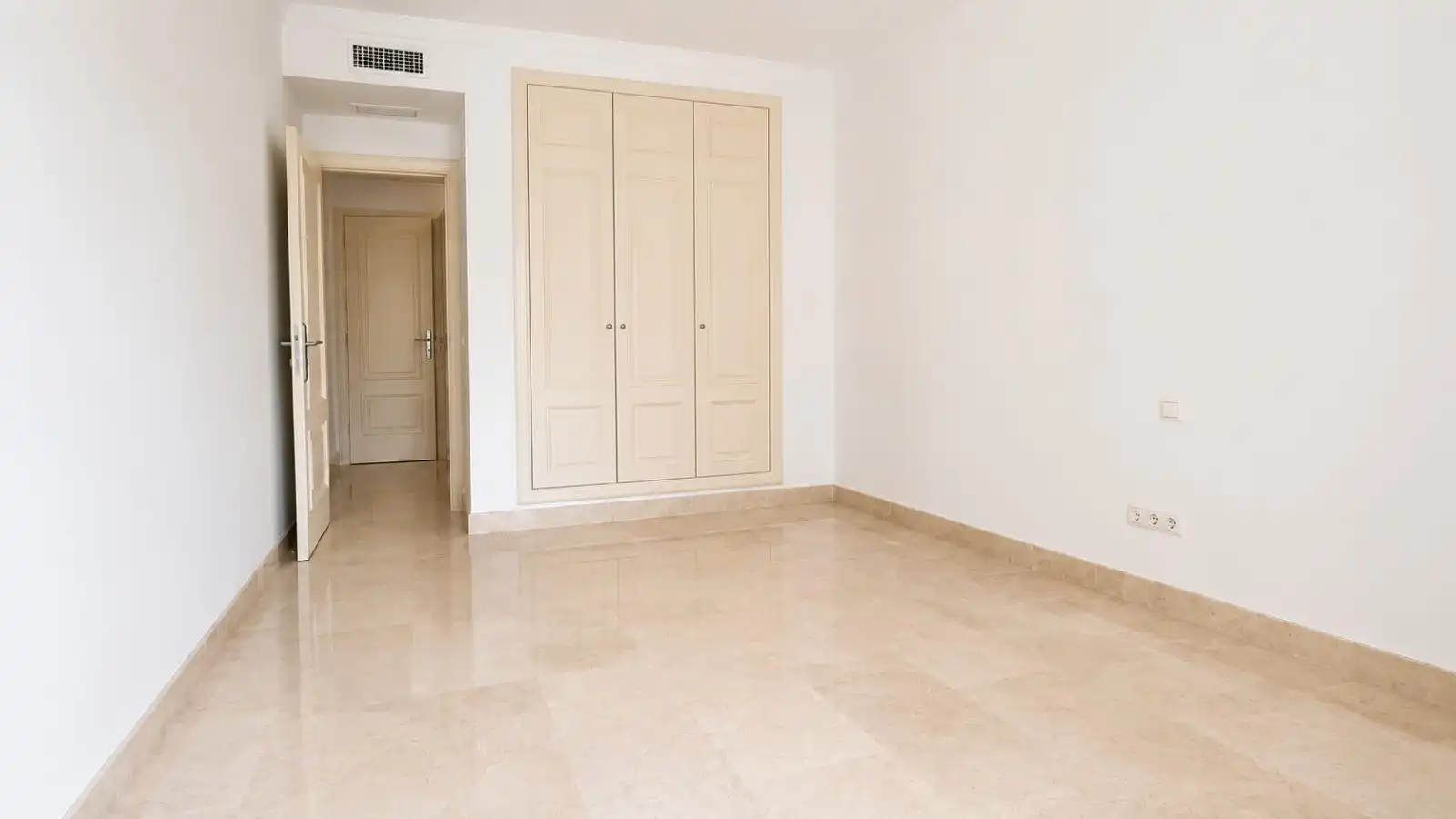Apartament amb piscina en venda a Milla de Oro, imagen 10