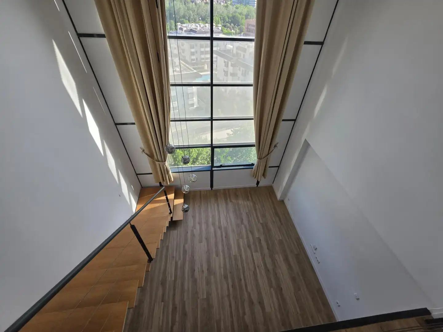 Terrassa de Dúplex de lloguer en San Sebastián de los Reyes amb Aire condicionat, Calefacció i Piscina comunitària