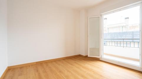 Foto 3 de Piso de alquiler en  Luz, Ruiseñores,  Zaragoza Capital