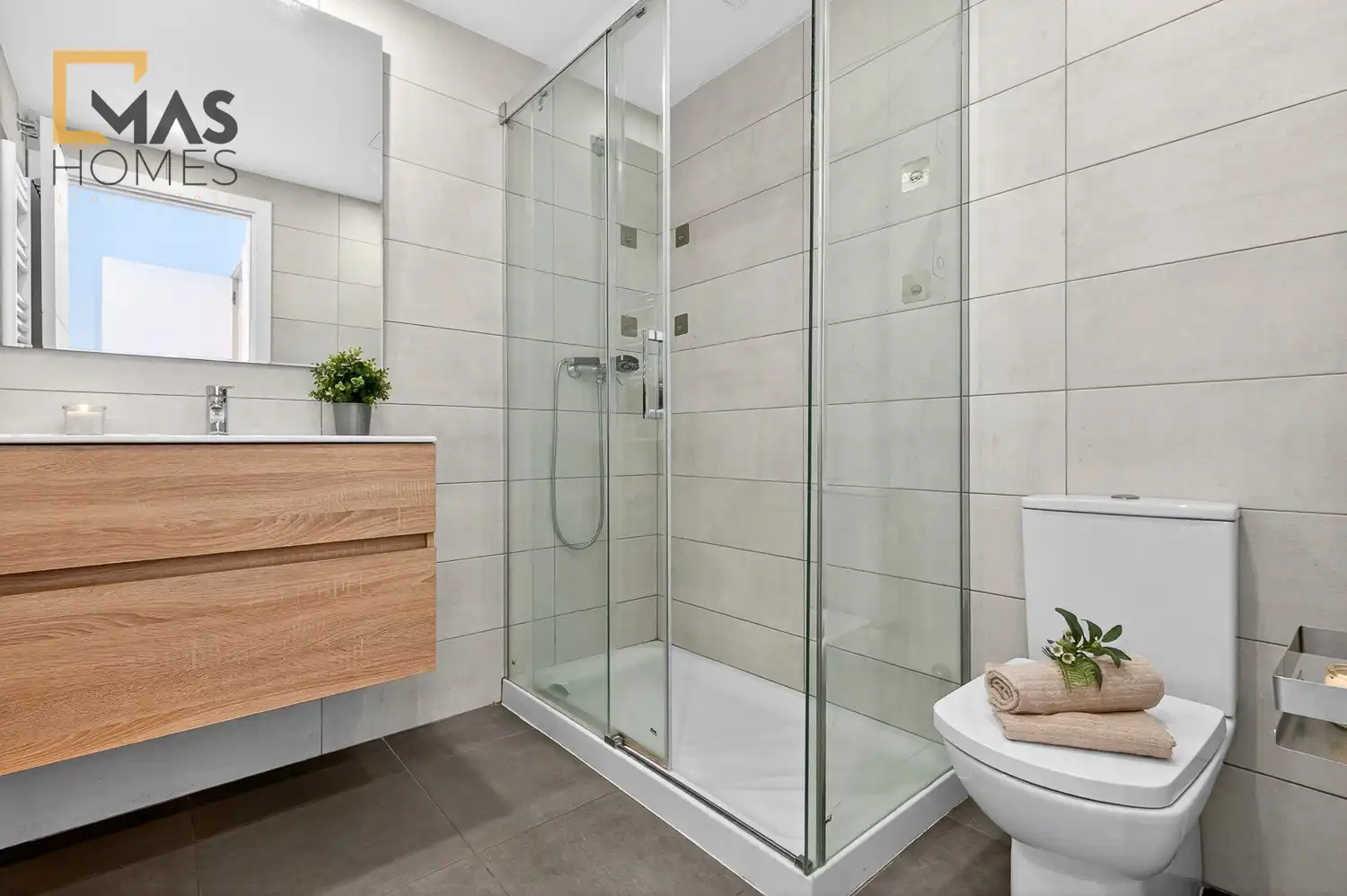 Badezimmer von Maisonette zum Verkauf in Sabadell mit Klimaanlage, Heizung und Parkett